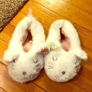 Carters 9/10 mouse slippers 🐭